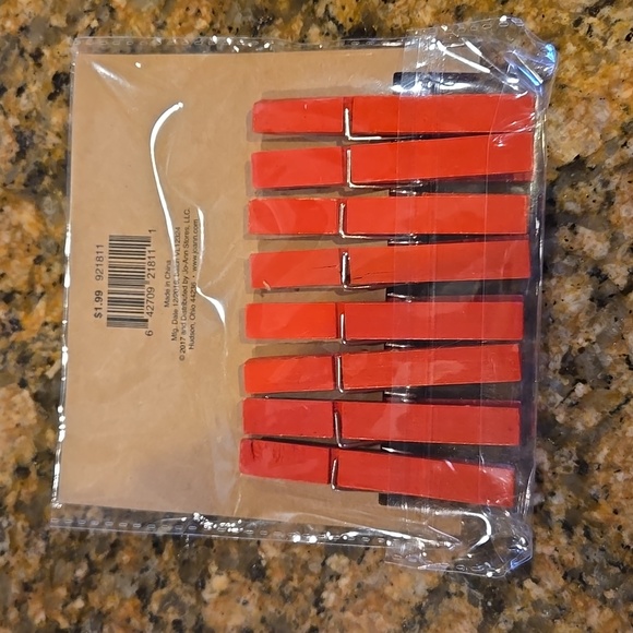 Ms. Sparkle & Co red clothes pins - Picture 3 of 3
